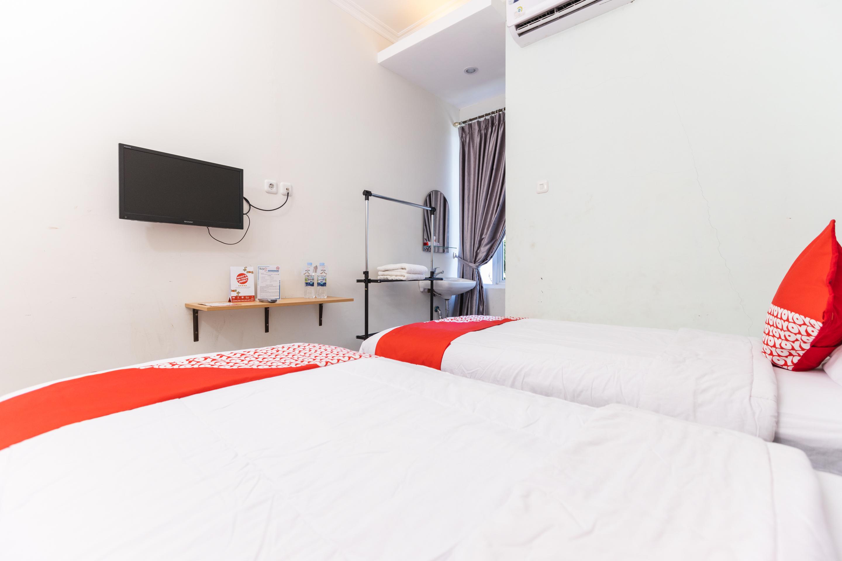 Hotel Oyo 1975 Bale Ikite Makasar Zewnętrze zdjęcie