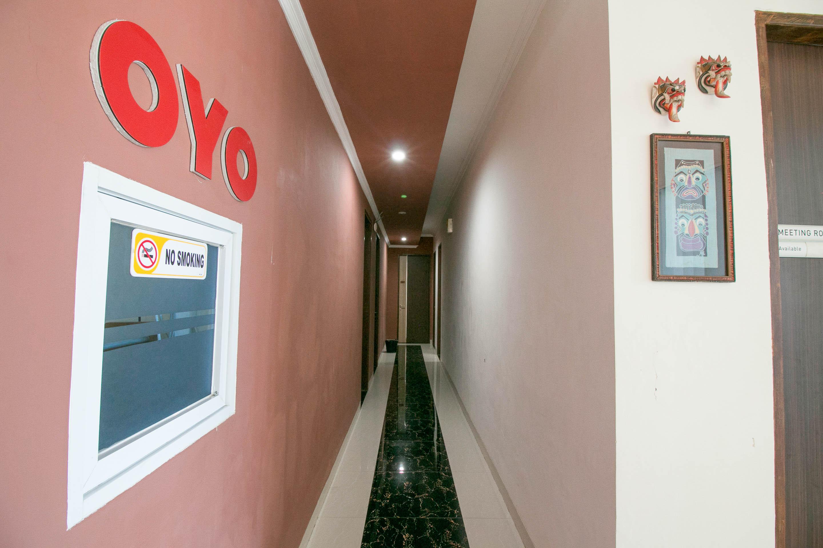 Hotel Oyo 1975 Bale Ikite Makasar Zewnętrze zdjęcie