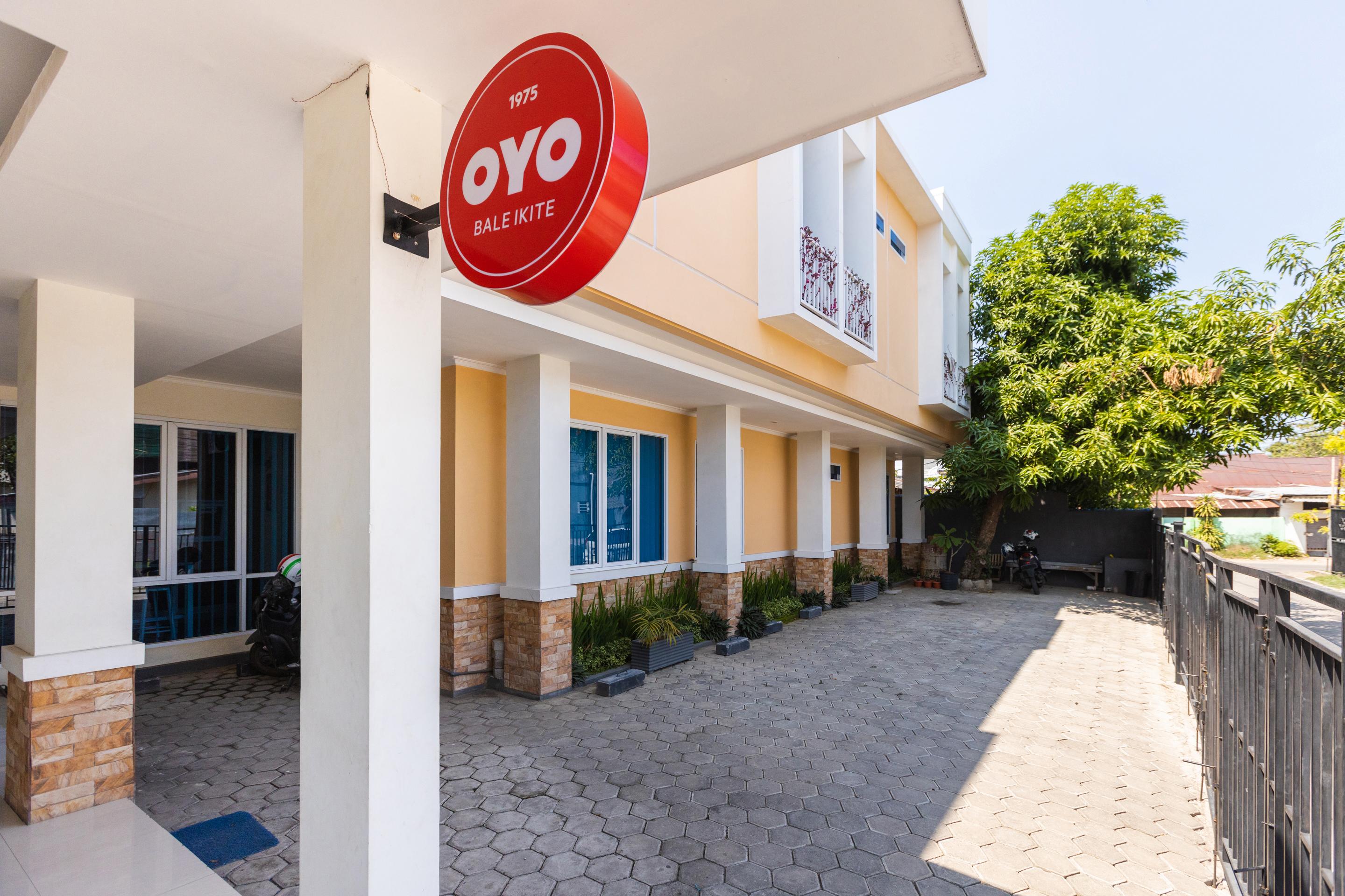 Hotel Oyo 1975 Bale Ikite Makasar Zewnętrze zdjęcie